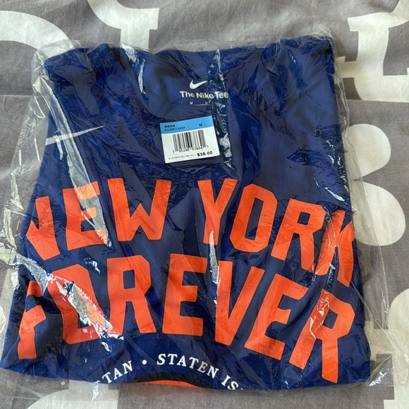 Men’s NY Knicks Nike NY Forever 2024 Playoff T Shirt. Size M - Picture 2 of 2
